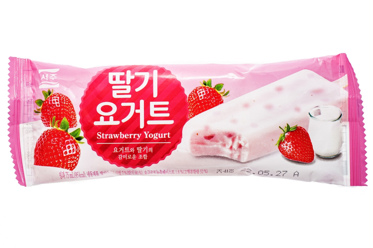 Мороженое йогуртное «Strawberry yogurt» Клубника